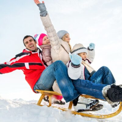 Healthy Holiday: Winter Activities for the Entire Family