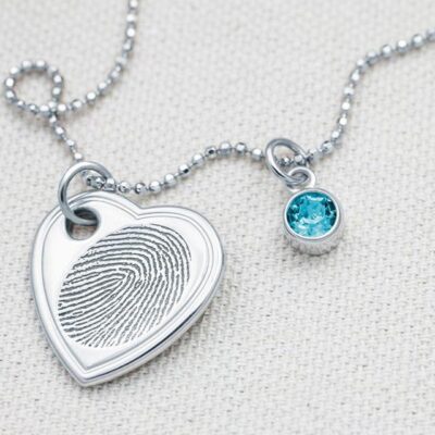 The Best Fingerprint Jewelry for Your Loved One