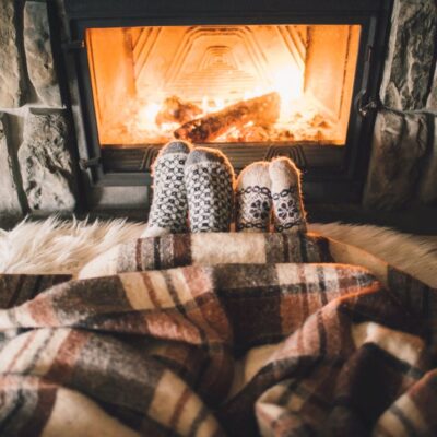 How to Make a Cozy Home for the Winter