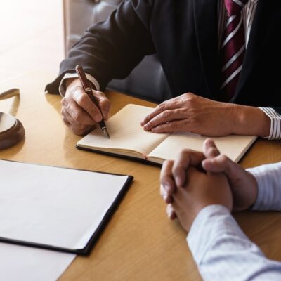 Tips for Small Businesses Negotiating With a Lawyer